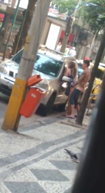 ojos-quenoven:  En la calle!