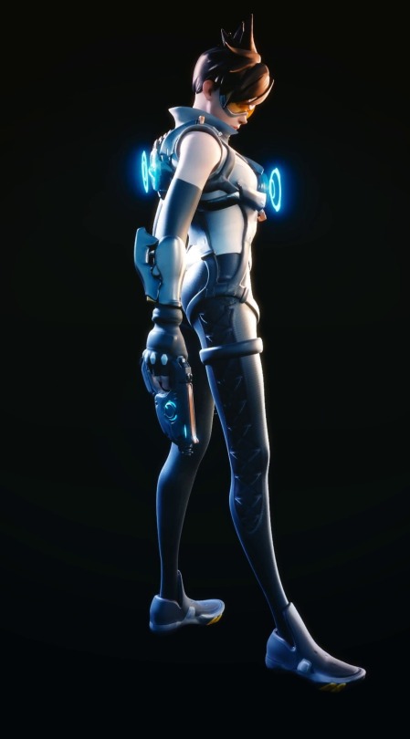 colonelyobo: Making a little custom skin for Tracer, little turntable animation to show her off Gfycat / MP4 Sorry if the pose looks odd, posing for 360 shots is not my forte 