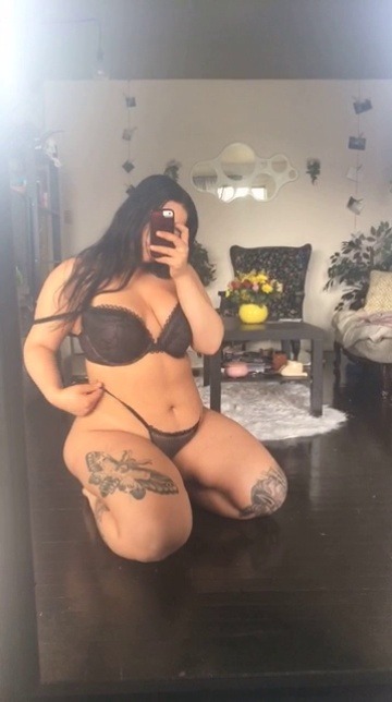 Porn Pics lovemesomebiggirls:  zenasativa:  chubby