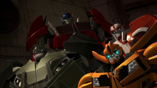 ask-dr-knockout:  incomingtransmissionfromearth:    “So, the Autobots aren’t quite the indestructible war machines we’d hoped.”“Don’t misunderstand. They can take serious punishment.”   watch on youtube!   Omg this was utterly the best thing