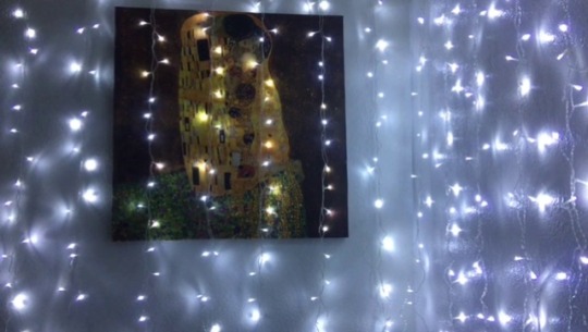 summerchulo:  slowly making my room my favorite place to be