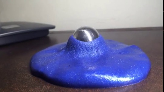 superluminalflower: dangeroustoast: Magnetic ball in magnetic putty me trying to get comfortable in my covers at night 