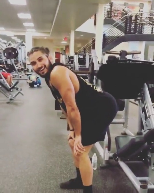 XXX Victor twerkin at the gym… photo