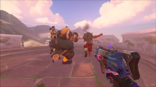 reym0:  @official-yang-xiao-long and @gasolinegoblin perfectly syncing junkrat and