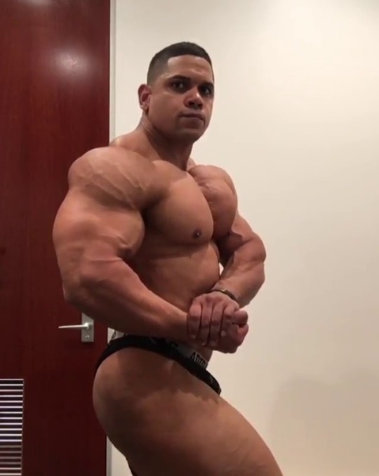 muscleryb:  Orlando Maldonado  