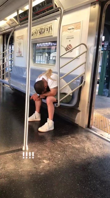 alexander: This is literally just another day on the subway in NYC, like legit you see some real shit when you’re on your way to hangover brunch on sunday and there is still drunk people on the train like it gets wild