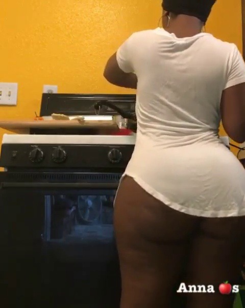 mistertilmonjr:  215bootylive:  Miss_anna_apples😱🔥🔥🔥👌🏾  I fuckin LOOOOOOOOVE black women💘💘💘💘💘💘💘💘💘💘💘💘💘💘💘💘💘💘💘💘💘💘💘