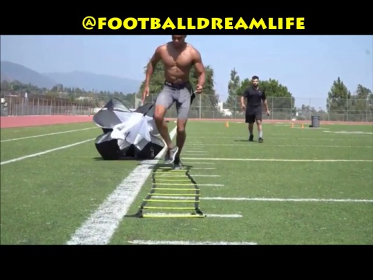 footballdreamlife:@footballdreamlife let us inspire you to be better 