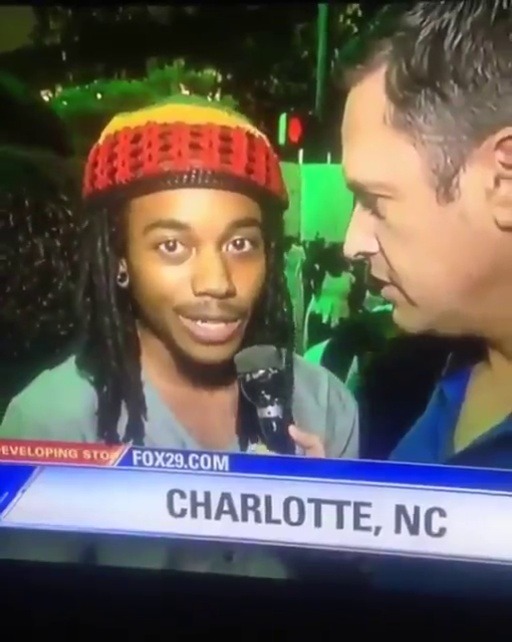 norest4thaweary:  prettybrowndrivemewild:  localstarboy:  “You lying on Live TV"😂  😂😂😂😂  “white lives don’t matter, wanna know why?? ” lol