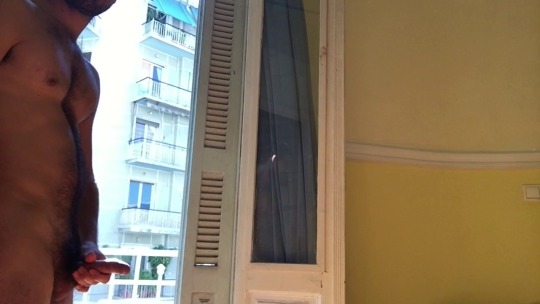 greekfluffy:  Teaser https://www.xtube.com/video-watch/my-regular-hotel-and-balcony-jerk-off-32386892