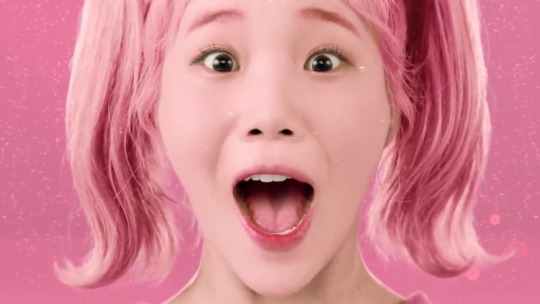 gaybrofart:  chalkycandy:  nxrcal:  kawaiiasfuckk:People are obsessed with this youtube ad i.. couldn’t… stop .. watching… omg…  “real sparkling”  I had to watch EACH. ONE.