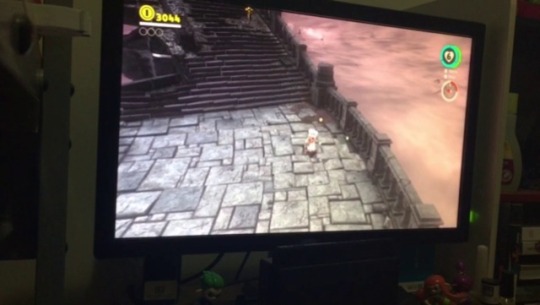 chachacharlieco:  started playing dark souls