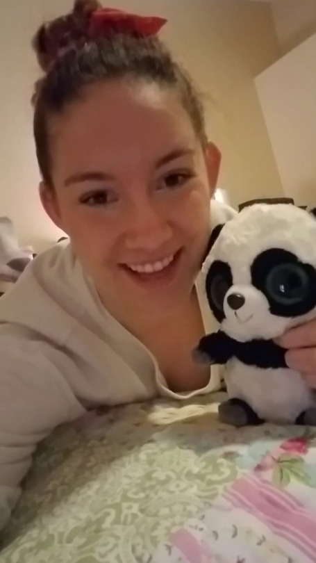 princessshteepypie:  🐼 Otays sooo here’s my re-creation of a video I posted 3 years ago that was taken down. Just me ‘n Petr Panda bein little and sillies 😄🐼