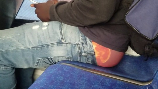 booootybandit:  Bring me back as a bus seat lol 😆