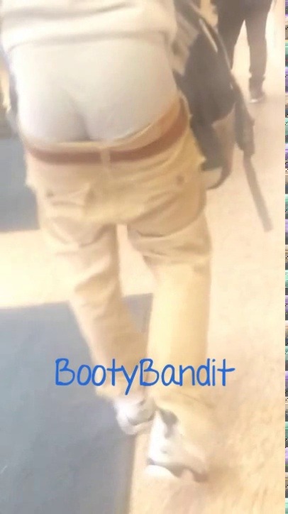 booootybandit:  College edition. Caught this nigga slipping twice in the same week