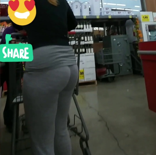 as28652:  Look at this great milf ass!! Smash fellas??