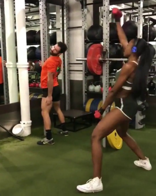 writeyourheartscontent:  mysteps2wellness:  fatherbrew:  fithoneys:  The very unexpected happening.  Mood    Can I have gym buddies like this please. 🤣😂  This floored me, okay!