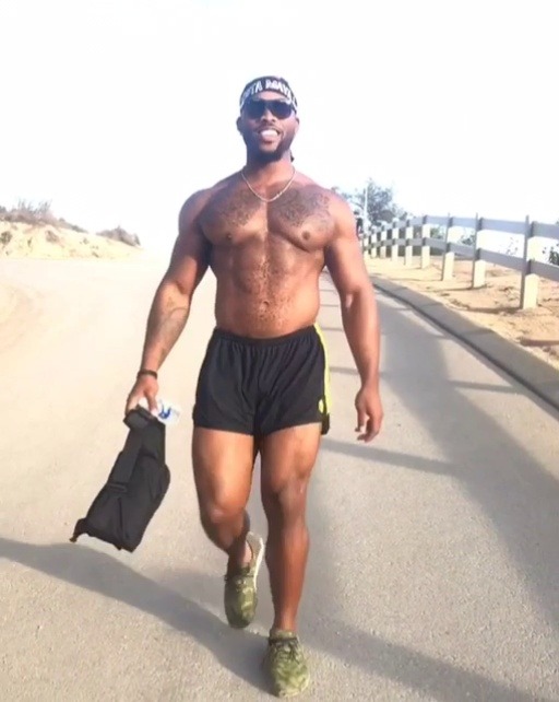 tmusclemen:Acting a fool at Runyon.   Soooo freakin sexy.