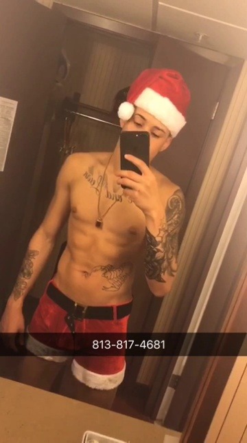 XXX d-xrated:  Santa Needs A Helper!!!🎅🏼💦👀 photo