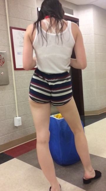 smashbros1:  College slut doing laundry. She’s asking for I️t.