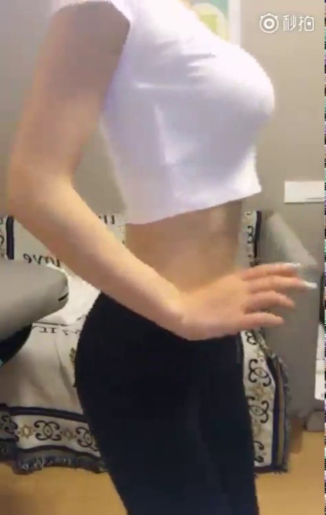 盼盼粉丝会欢迎你的加入！！！ 特供露阴视频写真优惠... - Tumbex