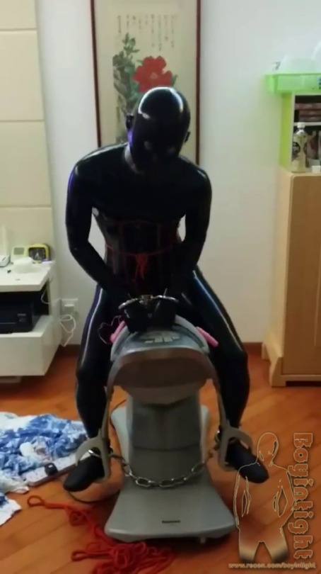 boyintight:Full geared rubber boy moaning on a thrill ride.