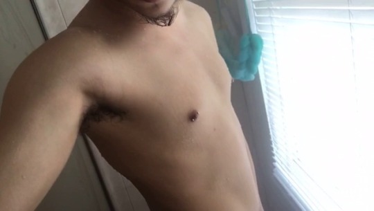 jaykism:  Shower show off 😉