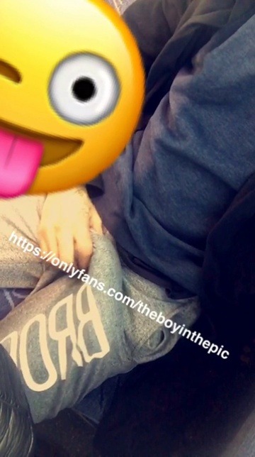 theboyinthepicture:  HARD DICK CAUGHT ON BUS 👀🤫🍆  ⬇️⬇️⬇️⬇️https://onlyfans.com/theboyinthepic