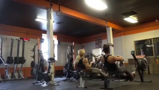 chuckg2:  Dana Linn Bailey & Brooke Ence