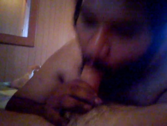 magromoreno:  oldermenadicted:  Swallow cum yummiii  Ursão faminto por rola…