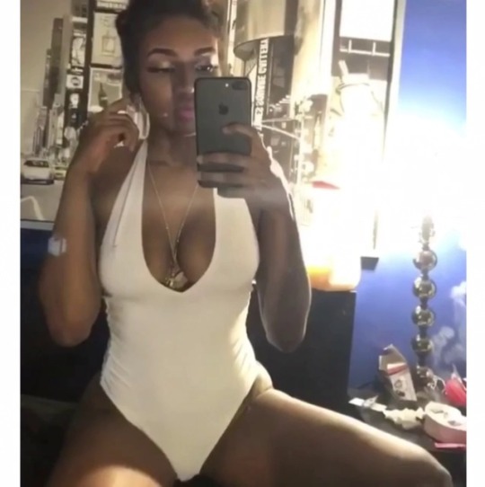 hornymixedgirl:  Thanks for the 1,000 followers, keep following, liking, and reblogging I appreciate it! 💜