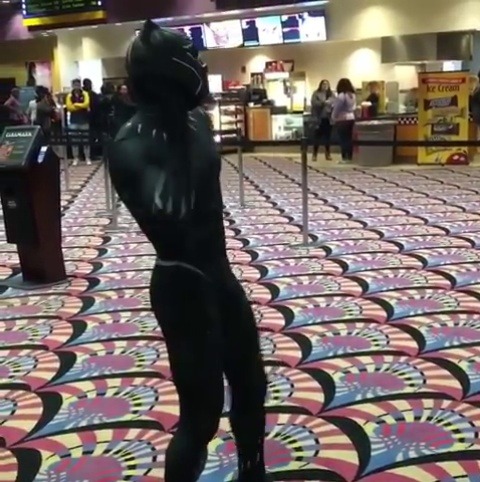 skarchomp:  u-usleep: Me walking into the movie theater to watch Infinity War   Same