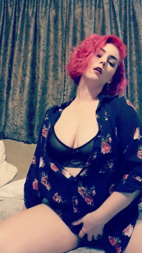strawberryannetta:  Nothing too special,  but a little something for y'all since