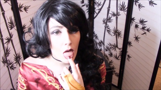 finally my 3rd video! my profile is complete and I can chill on pumping these little videos out!this video is a POV BJ video!Cinder wants you on her team and gets flustered by seeing your equipment :3 you can pick the video up here if cosplay softcore