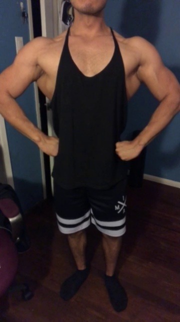 muscle-gym-bodies:  musclegodselfies:  Fuck yeah, feeling like a BODYBUILDER.  AUDIO ON.  Fucking gorgeous muscle man