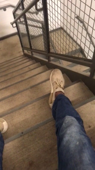 collegeguy420:  The beginning clip of the staircase cum video 🤗