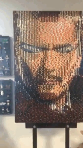 savagebeastrecords:    LEGO portrait with a “Stark” contrast.