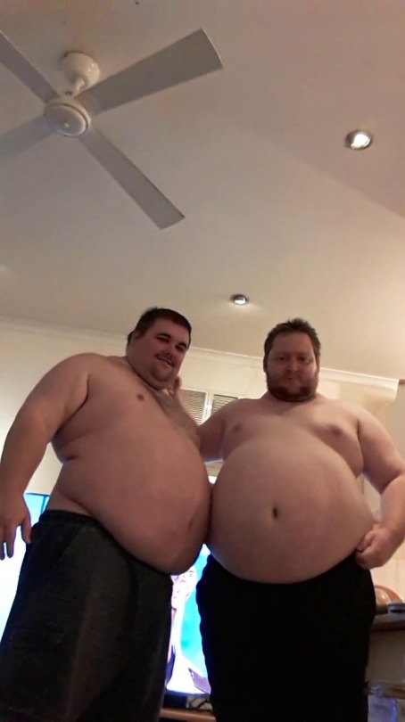 Gay_fatty_Gainer