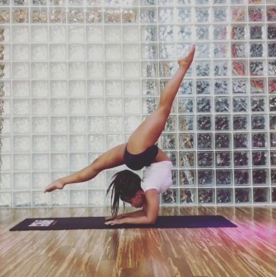 fithoneys: @rachelfit