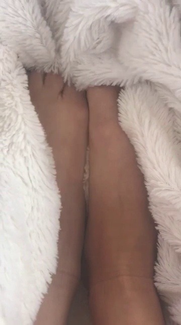 misshsd:  Gorgeous toes!!