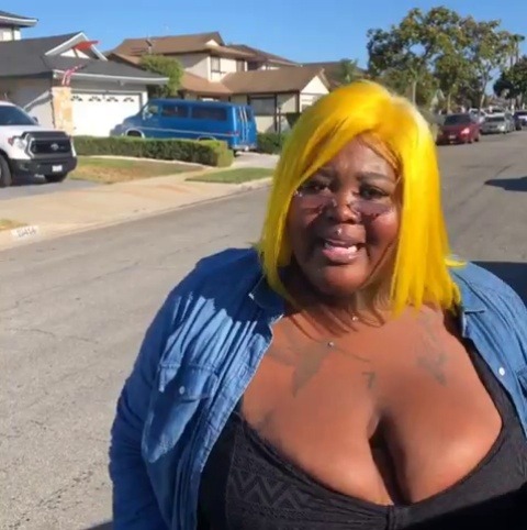xandrachantal:  I wish she raised me