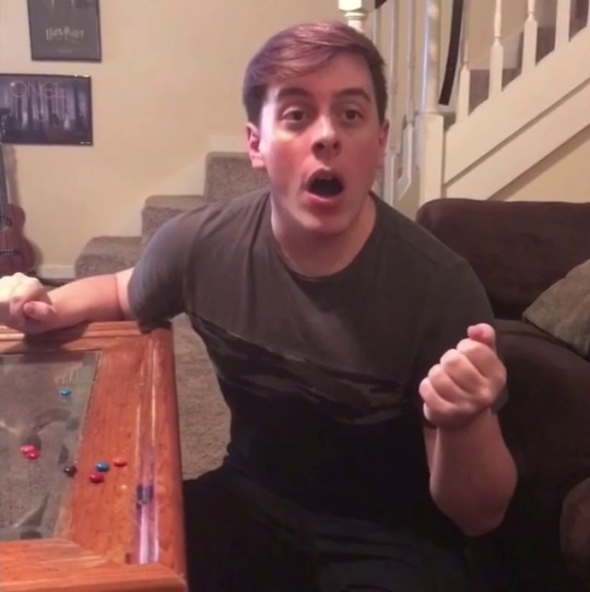 whyamionlyabletouse32characters:  thatsthat24: thatsthat24: My Friend is Awesome!!!