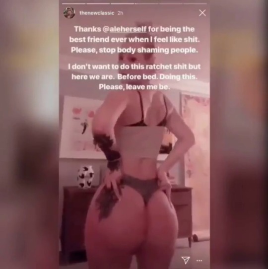 instagramnudez:  Iggy show cats the fatty is real 😏