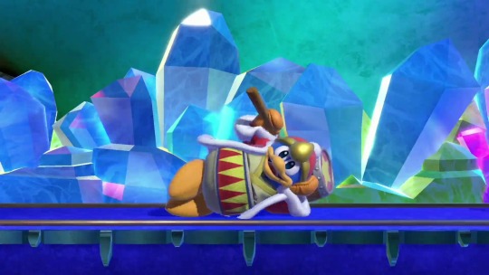 nintendo:King Dedede is back at it again in Super   Smash Bros. Ultimate! He’s a heavyweight fighter but has surprising recovery abilities. King Dedede takes on his Masked Dedede alter-ego for his Final Smash, where he throws enemies into a cage fight