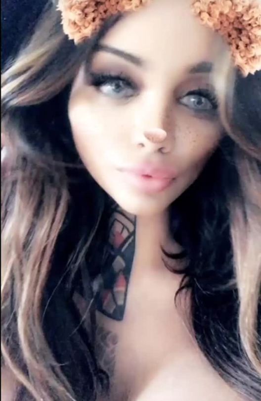 yessluttyychloe: Nicki Valentina Rose has her tits at over 4000cc’s!!!  