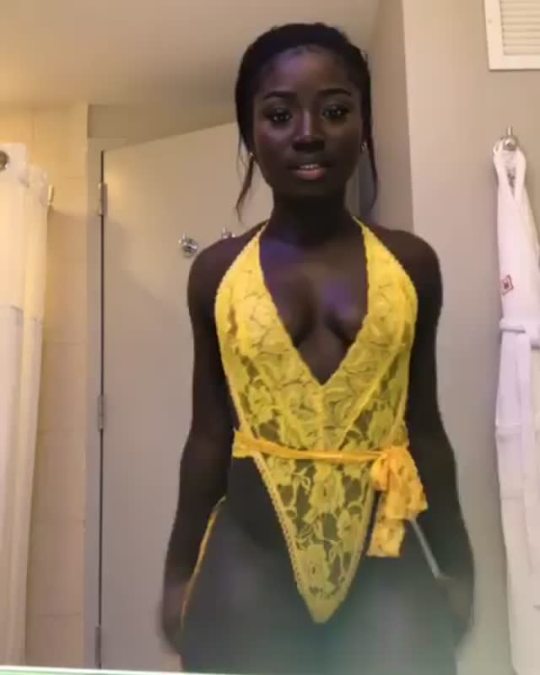 bigdsraunchylittletreats:  whatabadcatitude:  themelanintreasury:    Did the color yellow exist before this post bc I think she just invented it???  Sexy yellow lingerie ever!!!!!!!!!