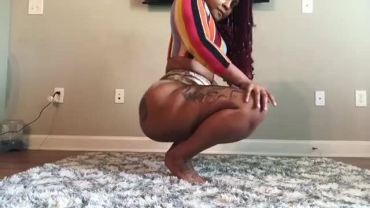 rated-thick-ent:  Ghetto Barbie