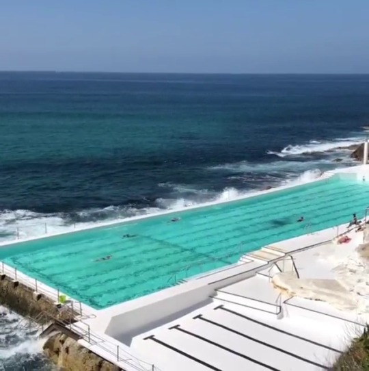 earthstory:  tietamireia  bucketlisttravelguideThe iconic iceberg ocean pool in Australia .