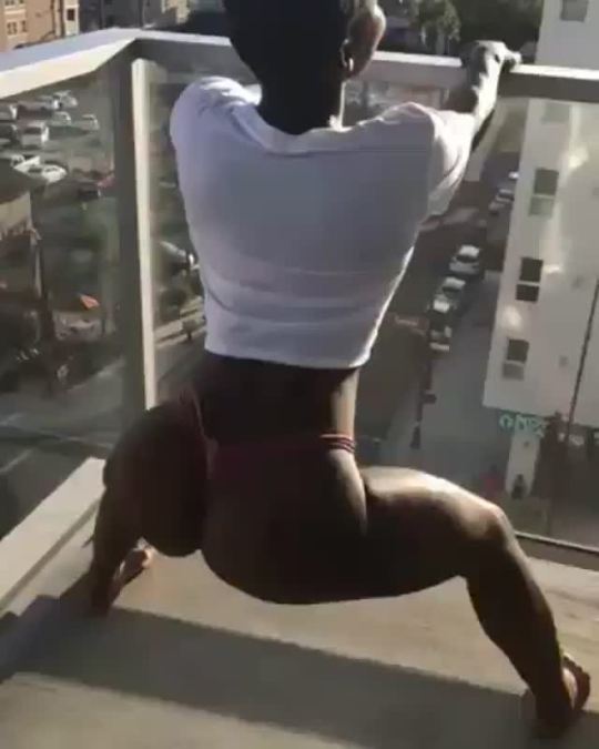 cudamittwerk:    I WOULD HIT THAT ASS RIGHT THERE ON THAT BALCONY!