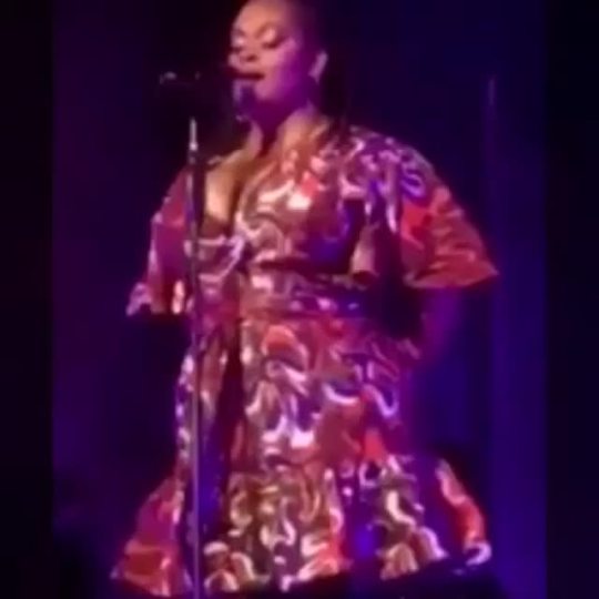 reddmann:  I want some of dat Jill Scott 👀🔥🔥🔥She got all the big gals feeling motivated 👀👏🏾👏🏾👏🏾👏🏾👌🏾❤️❤️❤️